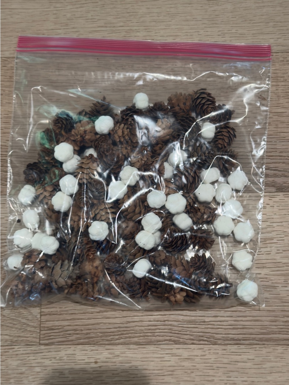 Natural Pinecone and White Pom Pom Mix - Home Party Supplies